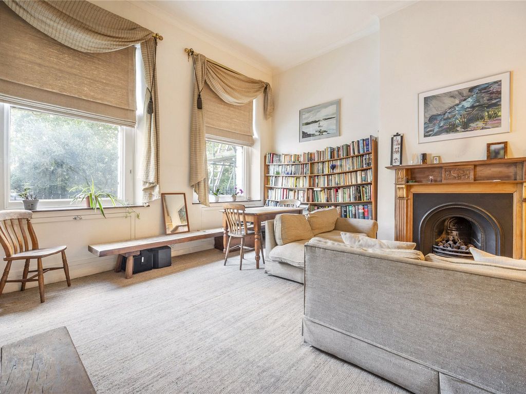 1 bed flat for sale in Hyde Park Square, Hyde Park W2, £950,000