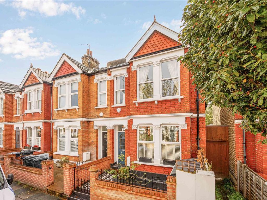 5 bed end terrace house for sale in Ivy Crescent, London W4, £1,195,000
