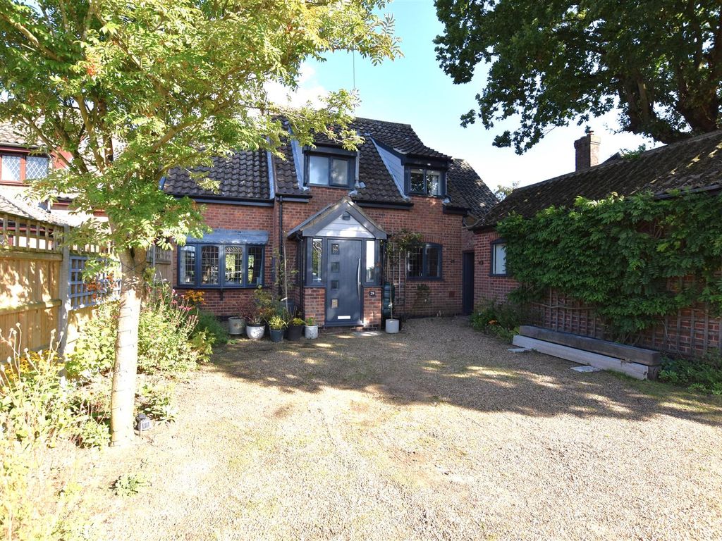 4 bed semi-detached house for sale in Chapel Street, Southrepps, Norwich NR11, £450,000