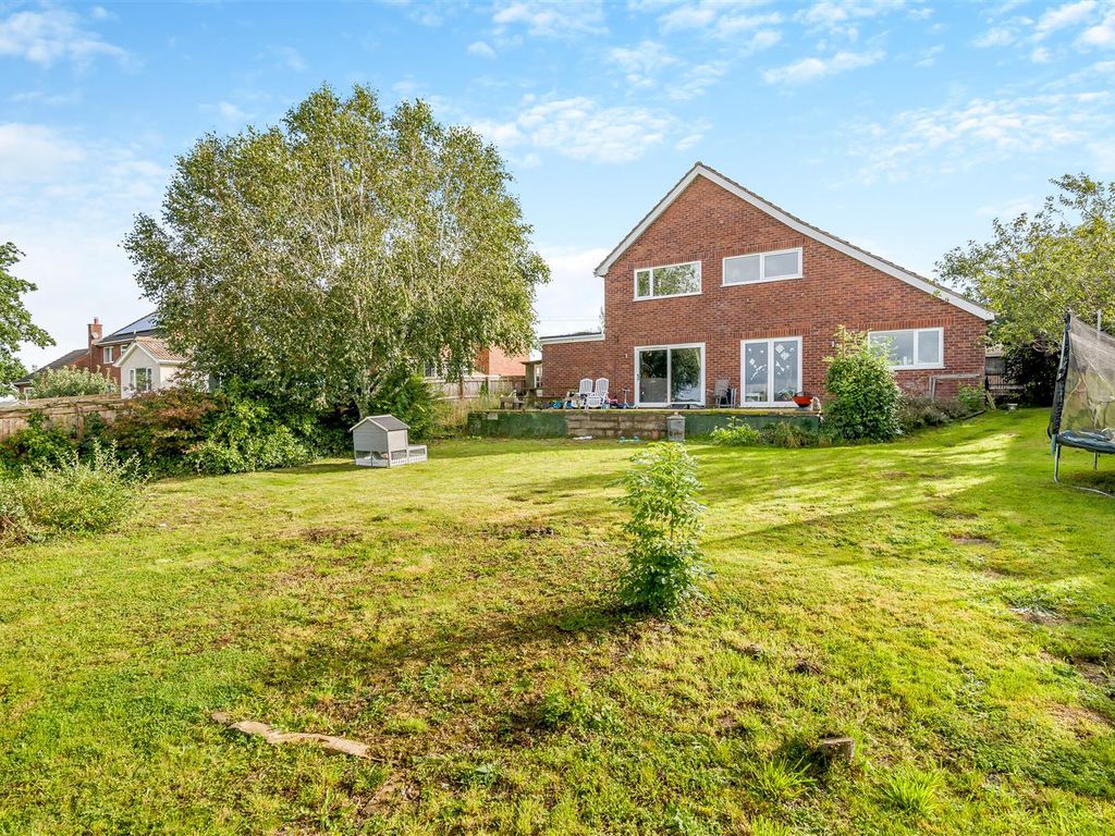 4 bed detached house for sale in Murrells Road, English Bicknor, Coleford GL16, £425,000