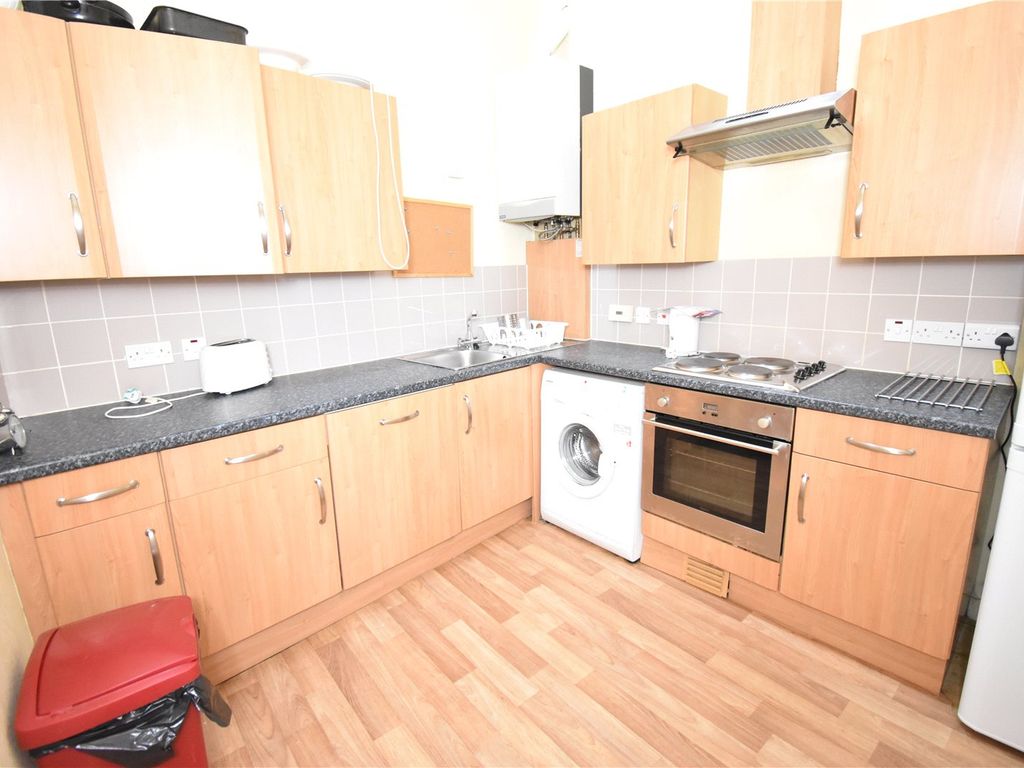 3 bed flat to rent in (3F3) Morningside Road, Morningside, Edinburgh EH10, £2,330 pcm