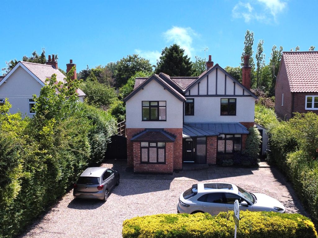 4 bed detached house for sale in Main Street, Bleasby, Nottinghamshire NG14, £700,000