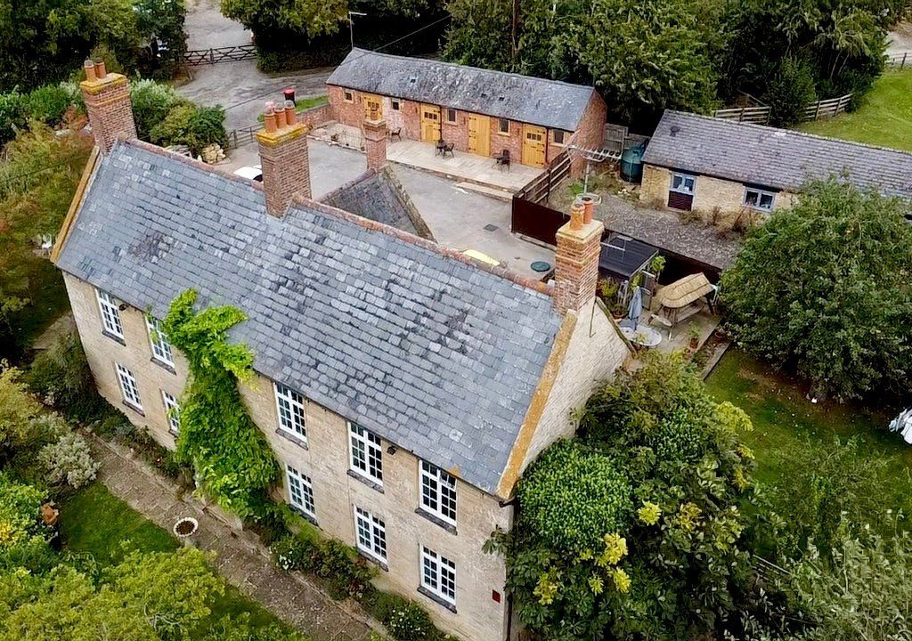 4 bed detached house for sale in Eakley Lanes, Stoke Goldington, Newport Pagnell MK16, £800,000