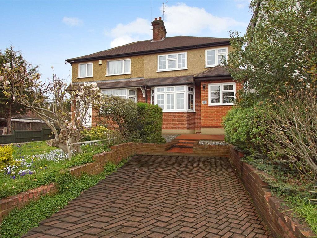 3 bed semi-detached house for sale in Belswains Lane, Apsley, Hemel Hempstead, Hertfordshire HP3, £525,000