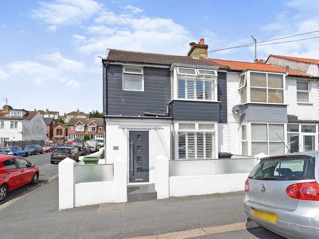 3 bed terraced house for sale in Roedale Road, Brighton BN1, £525,000