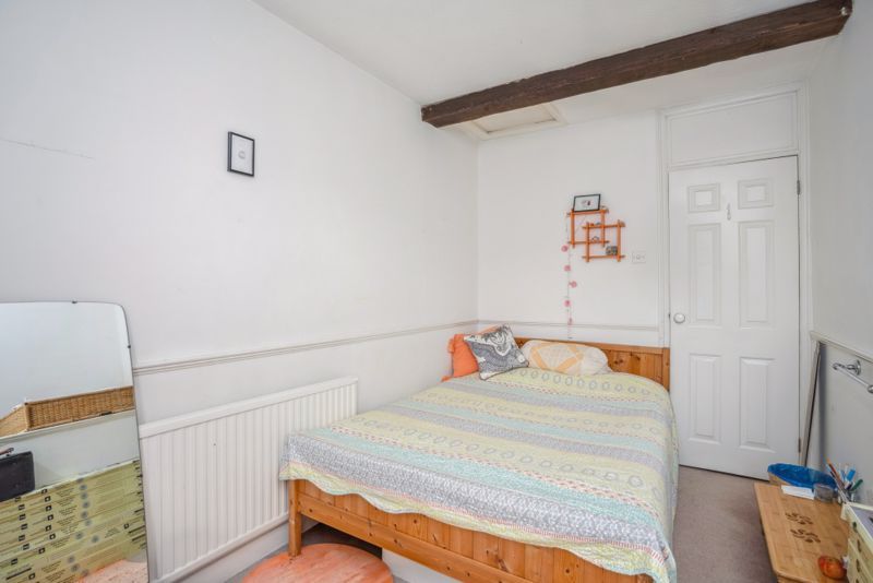 2 bed terraced house for sale in Bellingdon Road, Chesham HP5, £350,000