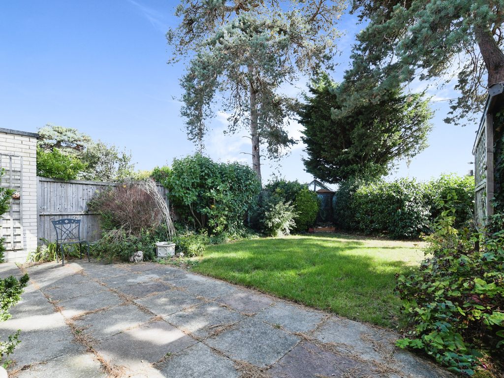 4 bed detached house for sale in Tor Bryan, Ingatestone, Essex CM4, £600,000