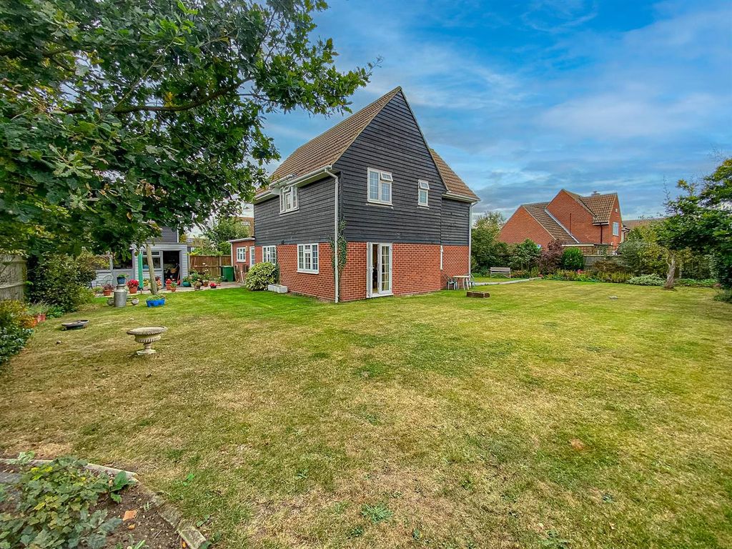 4 bed detached house for sale in The Cobbins, Burnham-On-Crouch CM0, £599,995
