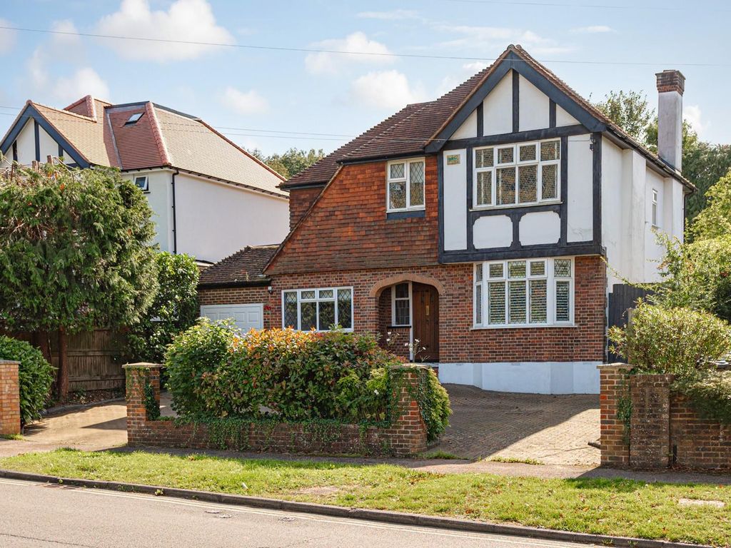 4 bed detached house for sale in Burgh Wood, Banstead SM7, £1,000,000