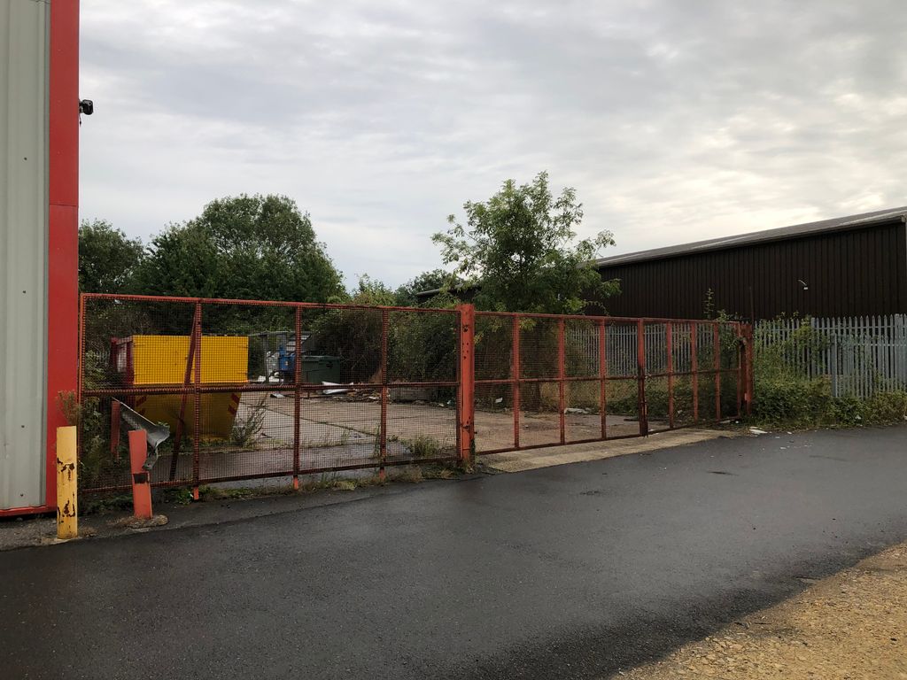 Industrial to let in Pillings Road, Oakham LE15, £29,760 pa