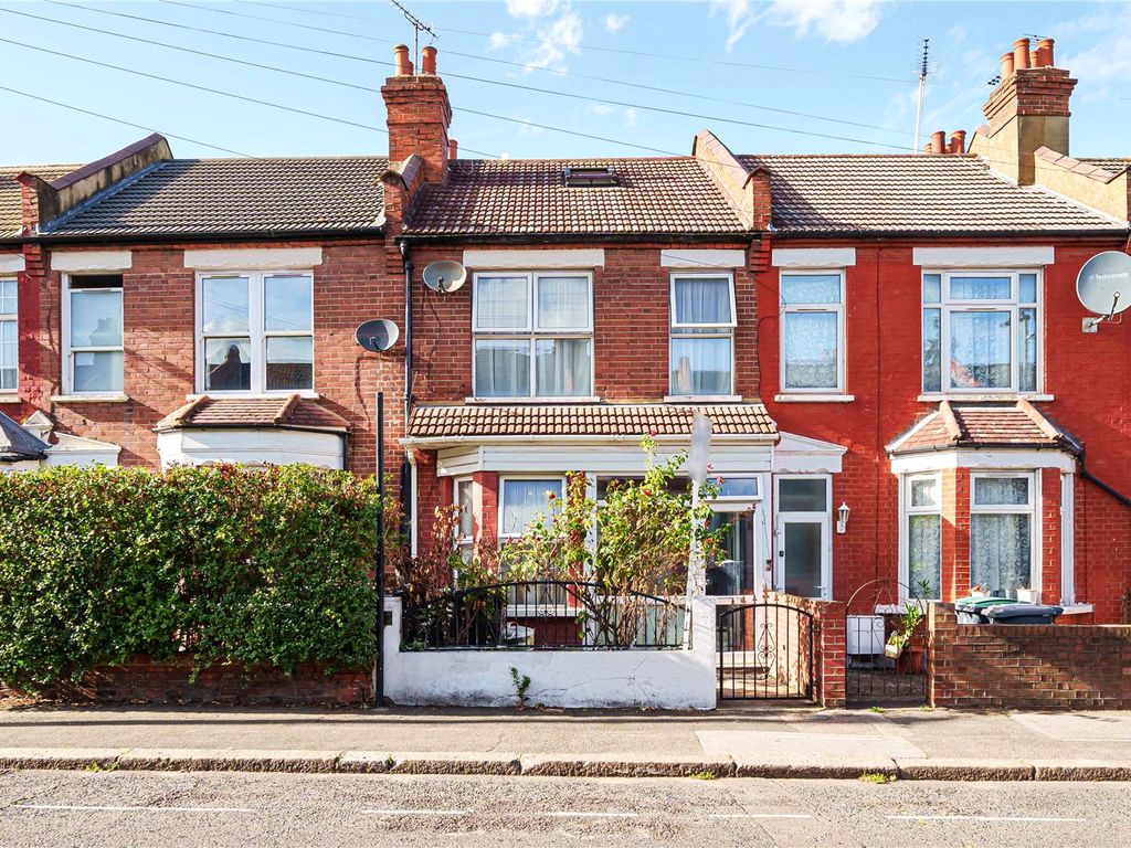 4 bed terraced house for sale in Hermitage Road, London N4, £800,000