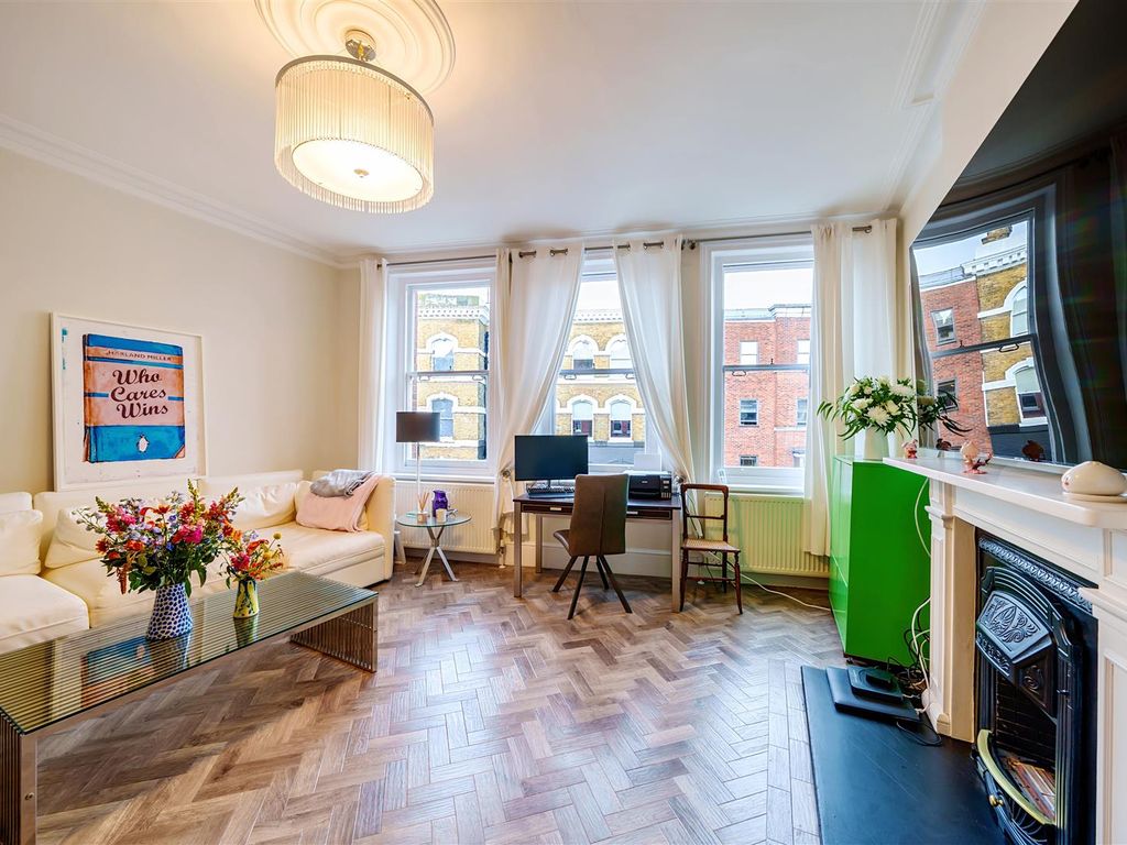 4 bed flat for sale in Hampstead High Street, Hampstead Village NW3, £1,699,000