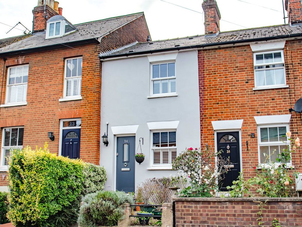 2 bed terraced house for sale in Ickleford Road, Hitchin, Hertfordshire SG5, £450,000