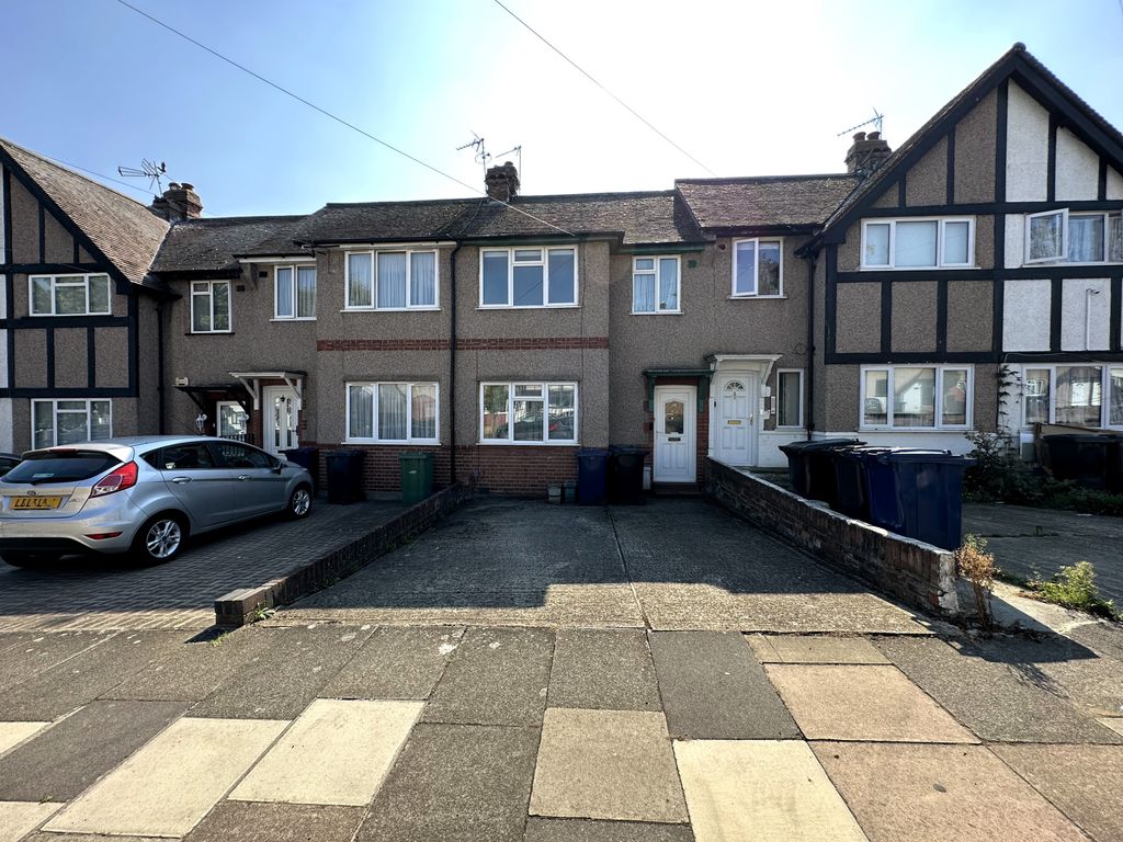3 bed terraced house for sale in Berkeley Avenue, Greenford UB6, £485,000