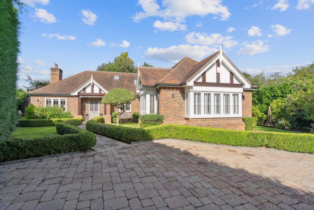 5 bed detached bungalow for sale in Two Dells Lane, Ashley Green, Chesham HP5, £1,475,000