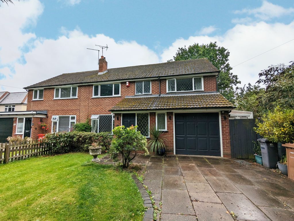 4 bed semi-detached house for sale in Rumbush Lane, Earlswood, Solihull B94, £500,000