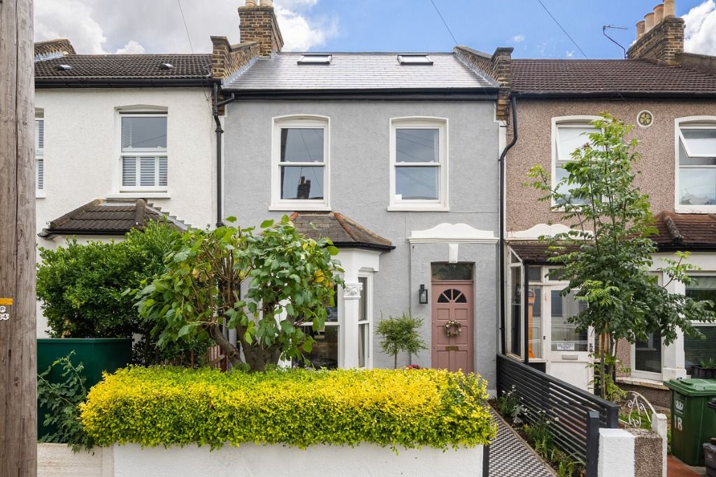 4 bed terraced house for sale in Glenfarg Road, London, Greater London SE6, £675,000