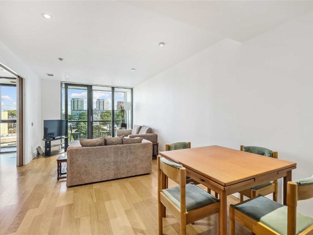 2 bed flat for sale in Sheldon Square, London W2, £900,000