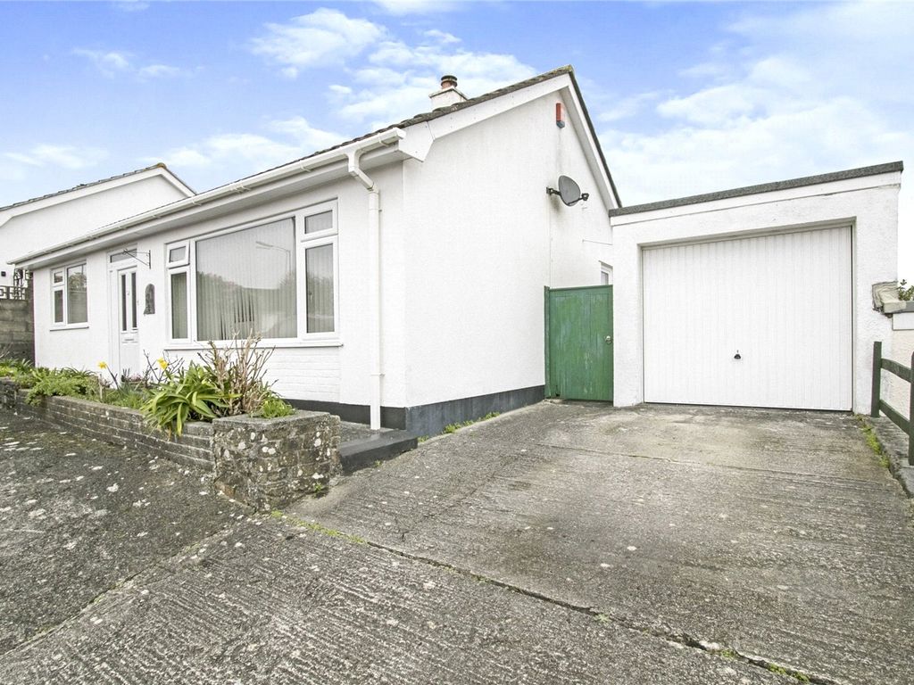 3 bed bungalow for sale in Newbridge Way, Truro, Cornwall TR1, £375,000