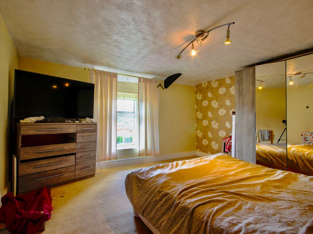 4 bed detached house for sale in Castle Inn, Castle Street, Fleur De Lis, Blackwood NP12, £340,000