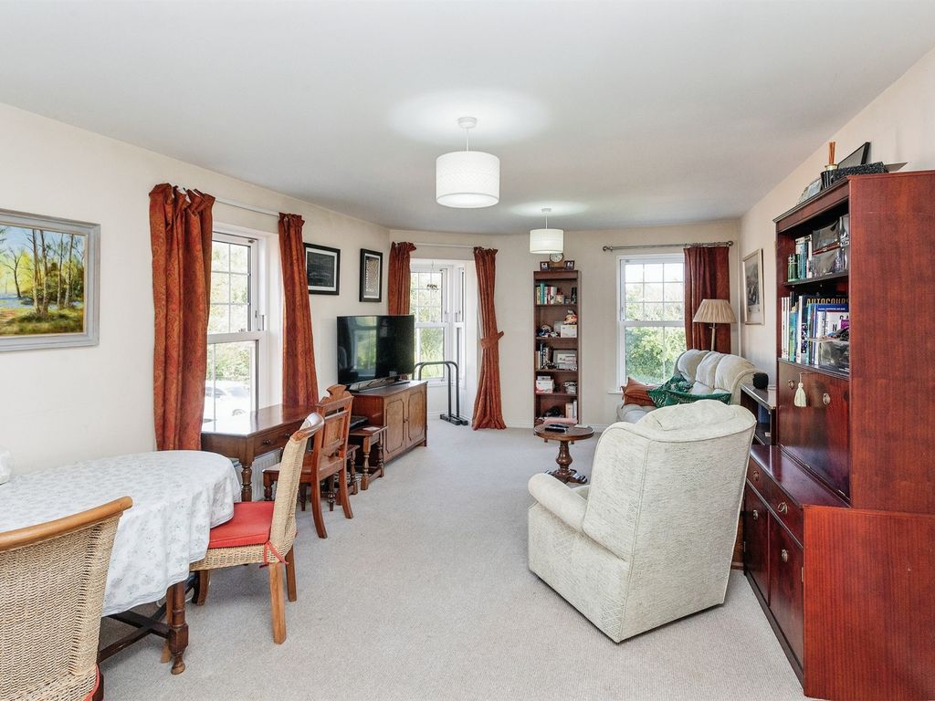 2 bed flat for sale in Fletton Dell, Woburn Sands, Milton Keynes MK17, £220,000