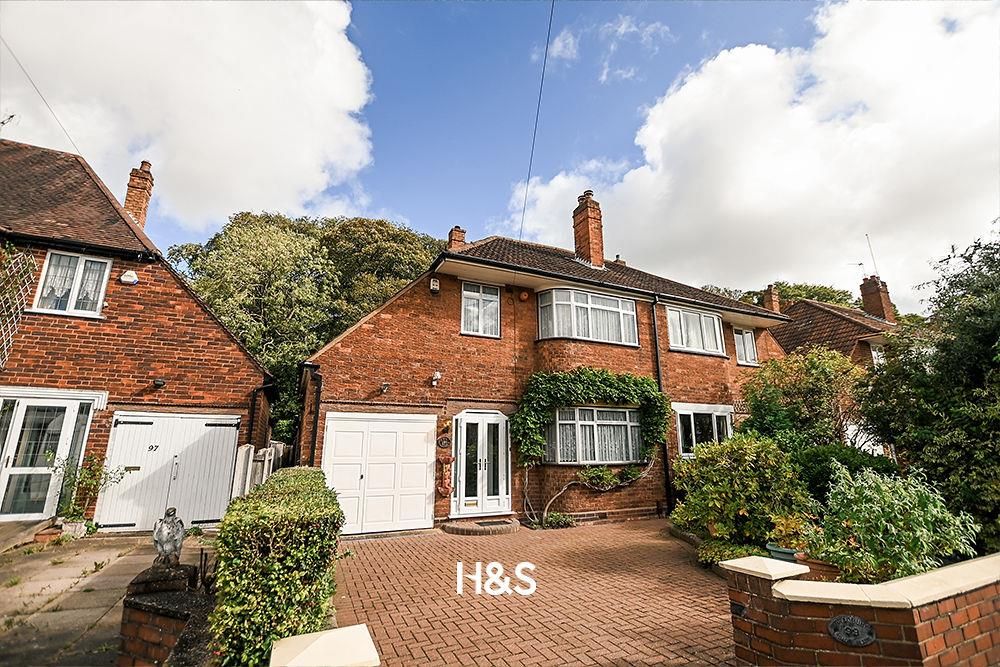 3 bed semi-detached house for sale in Bradbury Road, Solihull B92, £425,000