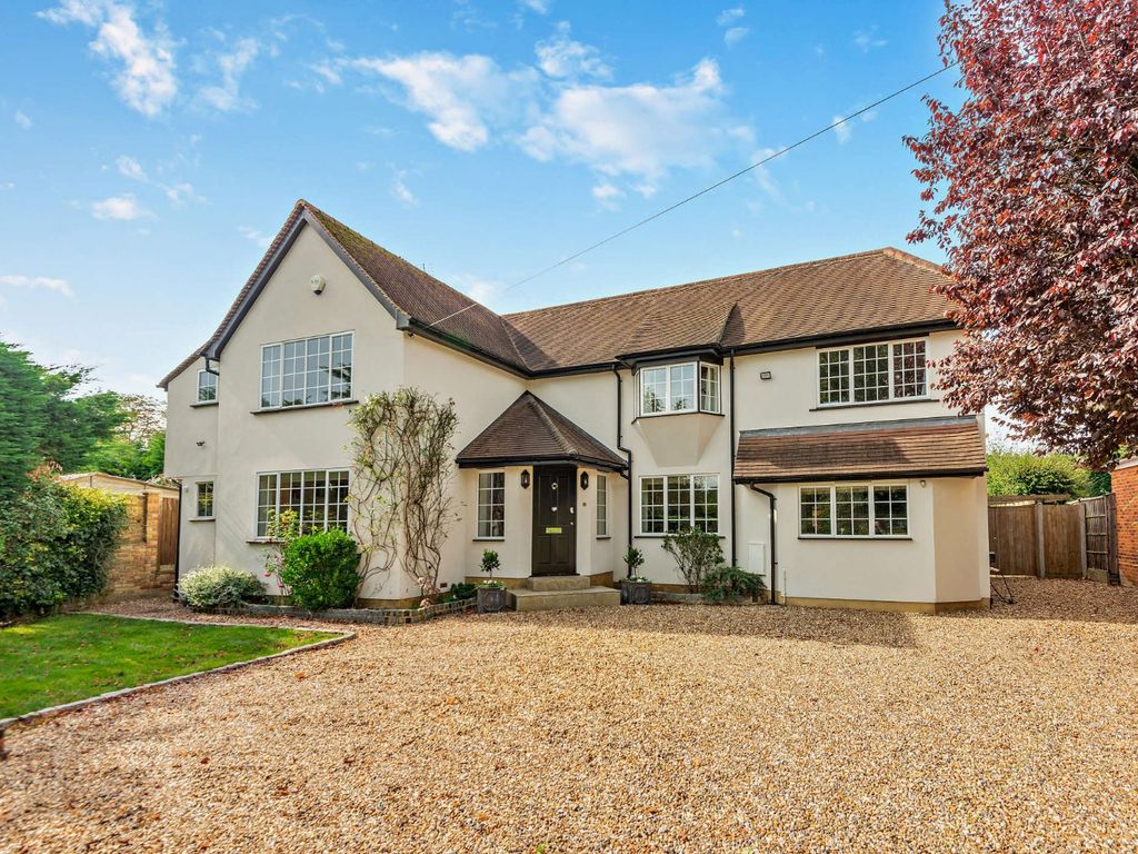 5 bed detached house for sale in River Gardens, Bray, Maidenhead SL6, £1,800,000