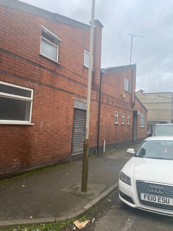 Warehouse to let in Rolleston Street, Leicester LE5, £24,000 pa