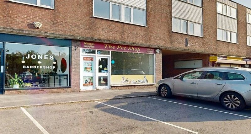 Retail premises to let in Greyhound Court, Madeley, Crewe, Staffordshire CW3, £7,800 pa