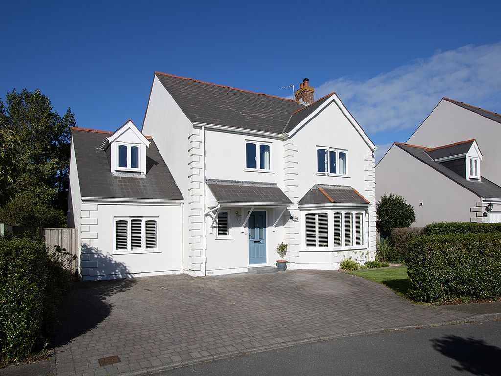 4 bed property for sale in 8 Oakmore Drive, Les Camps Du Moulin, St Martin's, Guernsey GY4, £1,175,000