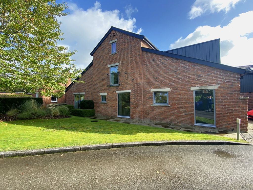 4 bed end terrace house for sale in Harefield Farm, Harefield Drive, Wilmslow SK9, £829,000