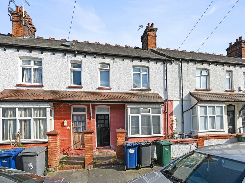 3 bed terraced house for sale in Cecil Road, London NW9, £450,000