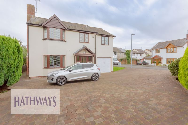 3 bed detached house for sale in Cambria Close, Caerleon, Newport NP18, £400,000