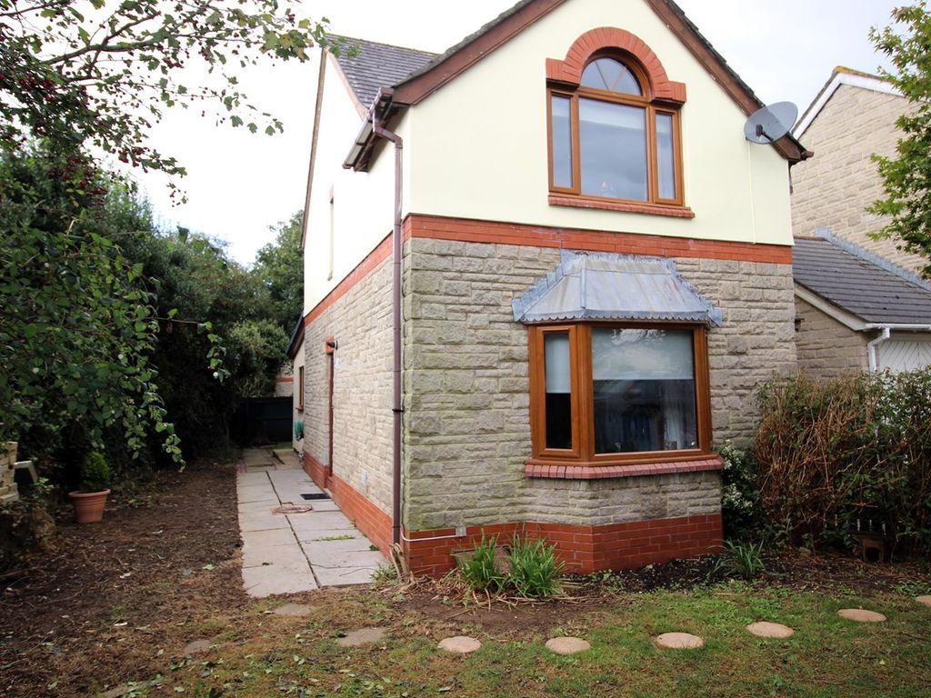 3 bed detached house for sale in Llys Dwynwen, Llantwit Major CF61, £389,995