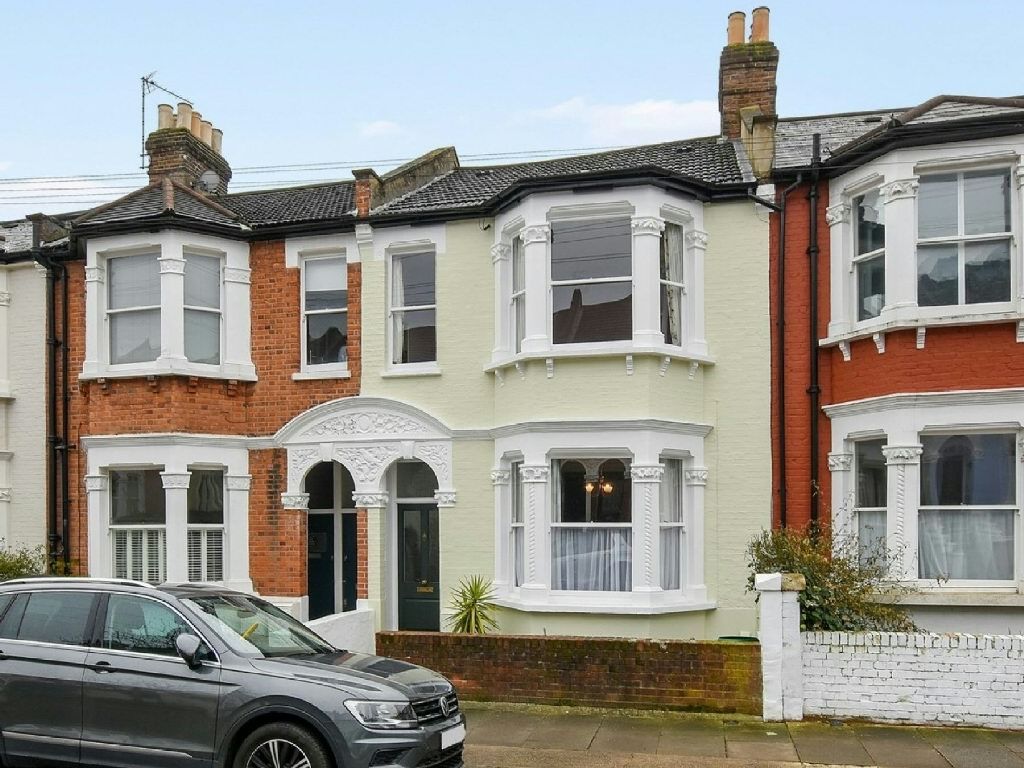 4 bed terraced house for sale in Parolles Road, London N19, £1,250,000