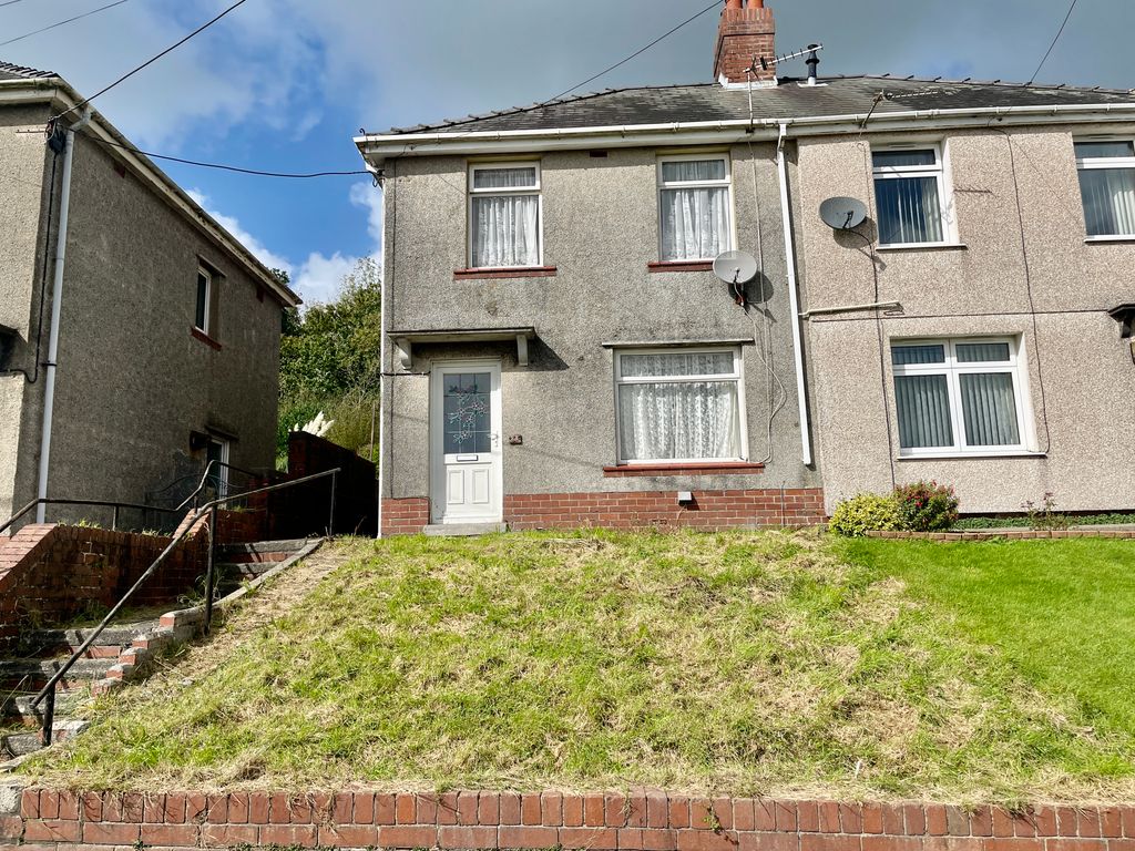 2 bed semi-detached house for sale in Maesyfelin, Llanelli SA15, £79,999