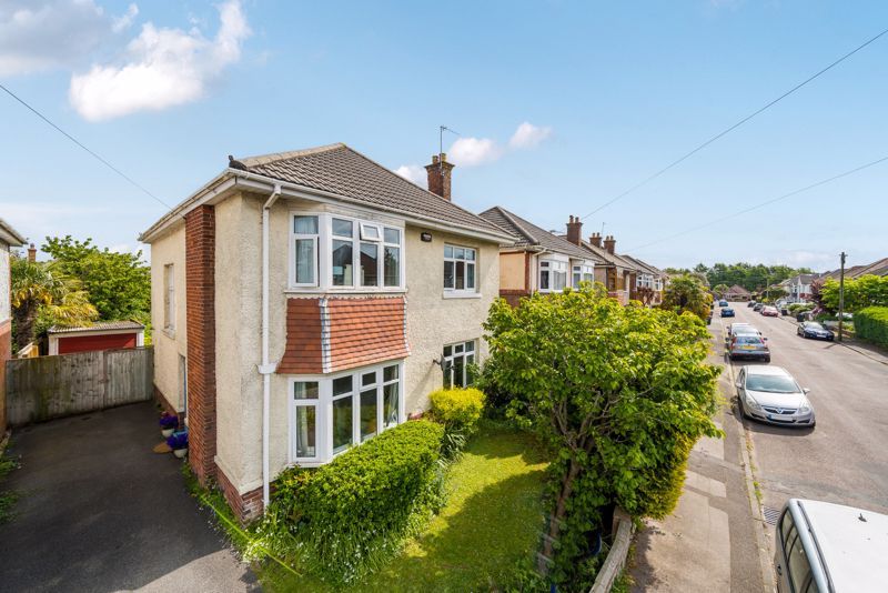 4 bed detached house for sale in Mortimer Road, Bournemouth BH8, £575,000