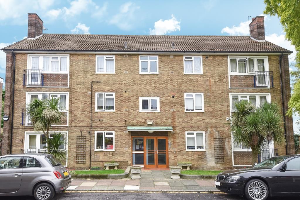 2 bed flat for sale in Aquila Street, St Johns Wood NW8, £795,000