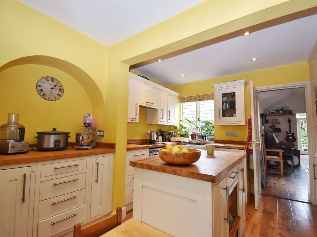 3 bed semi-detached house for sale in London Road, Six Mile Bottom, Newmarket CB8, £550,000