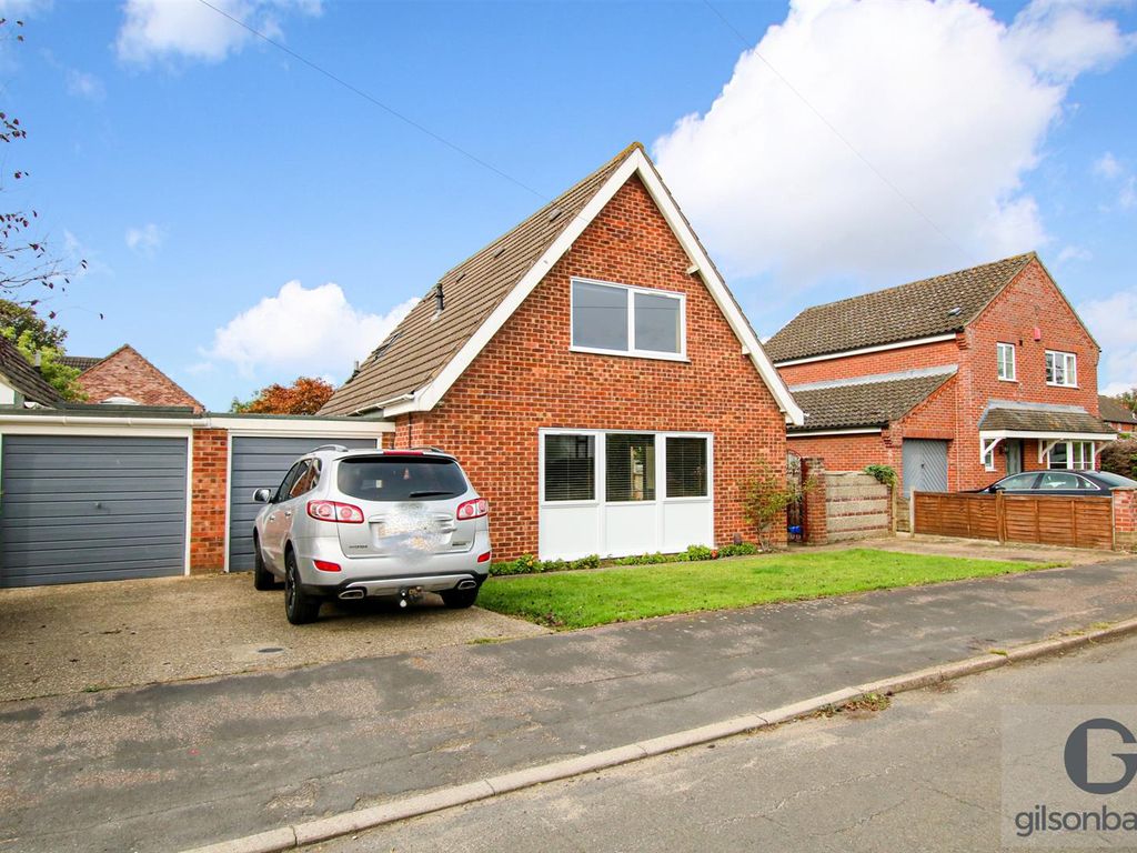 3 bed property for sale in Clover Road, Sprowston, Norwich NR7, £375,000