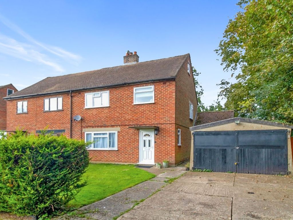 3 bed semi-detached house for sale in Farm Road, Warlingham CR6, £495,000