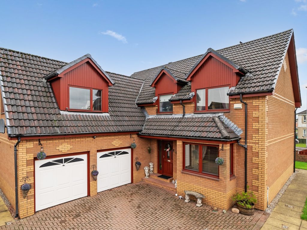 5 bed detached house for sale in Coatbridge Road, Glenmavis, Airdrie ML6, £340,000