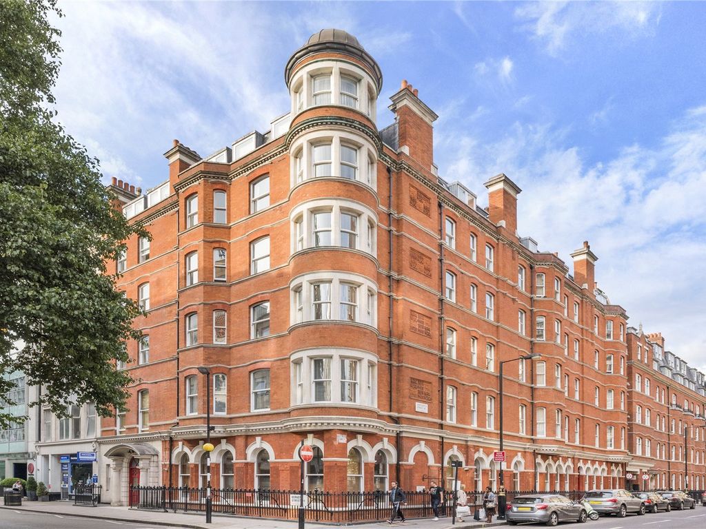 2 bed flat for sale in Berners Street, Fitzrovia, London W1T, £1,650,000