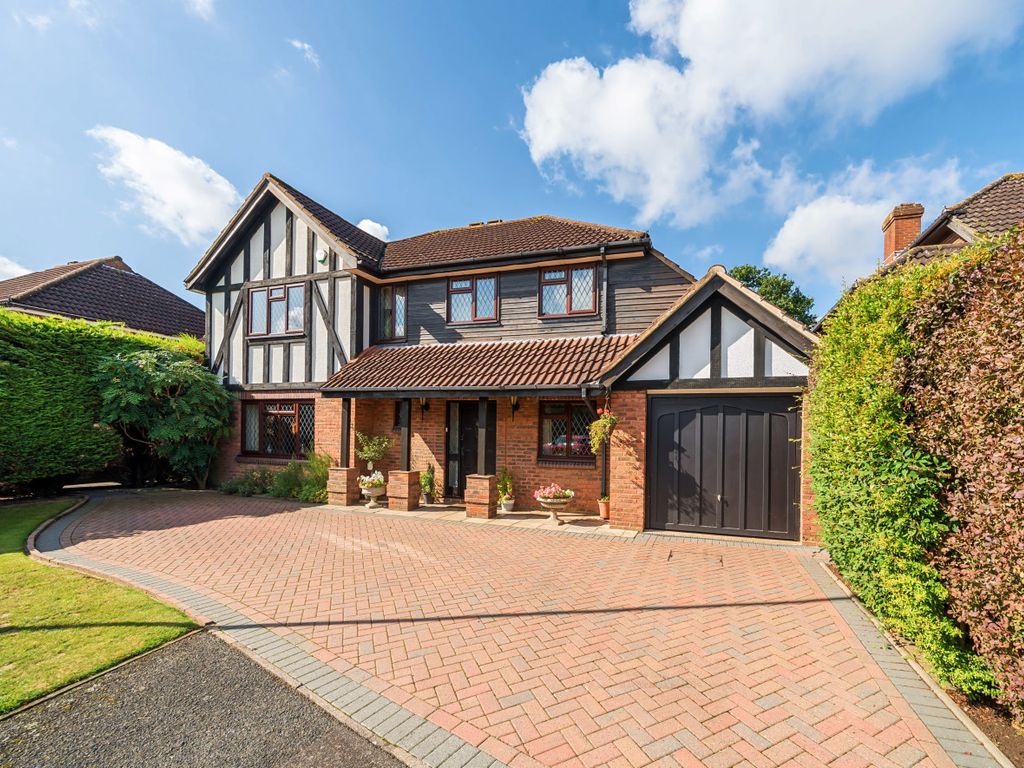 4 bed detached house for sale in Ringmer Way, Bromley BR1, £1,200,000