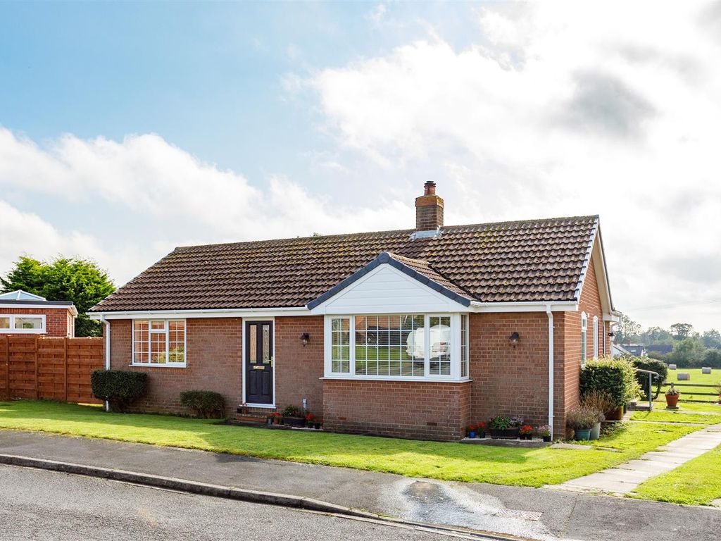 2 bed detached bungalow for sale in Old Mill View, Sheriff Hutton, York YO60, £359,950