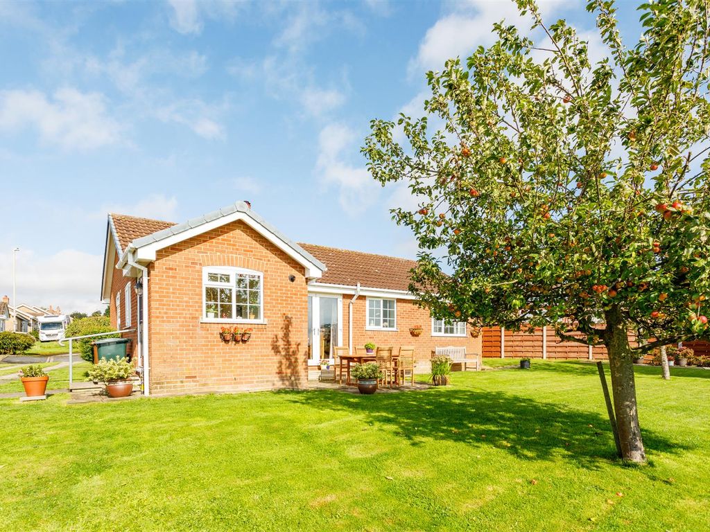 2 bed detached bungalow for sale in Old Mill View, Sheriff Hutton, York YO60, £359,950