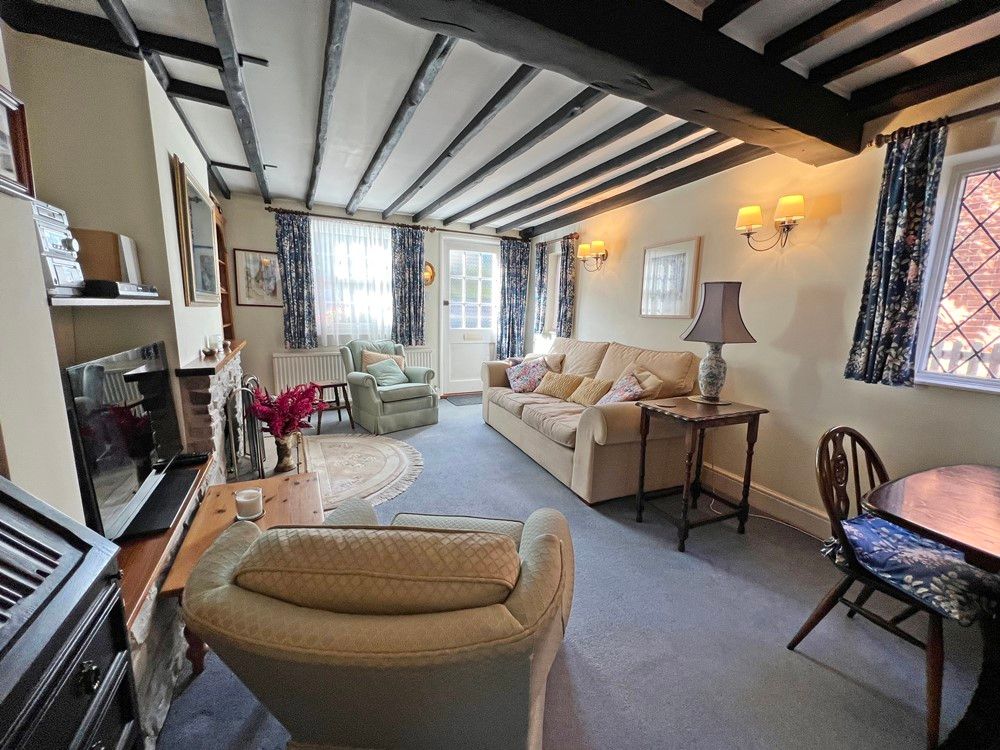 2 bed property for sale in High Street, Cookham SL6, £699,000