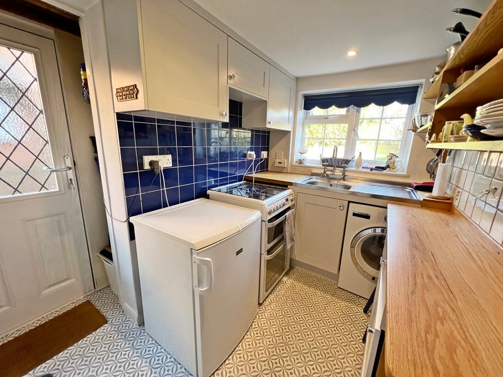 2 bed property for sale in High Street, Cookham SL6, £699,000