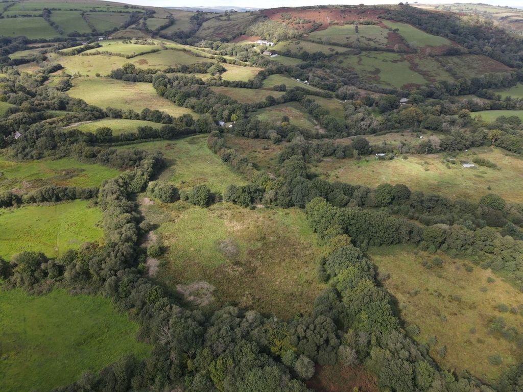 Land for sale in Cwmdu, Llandeilo SA19, £50,000