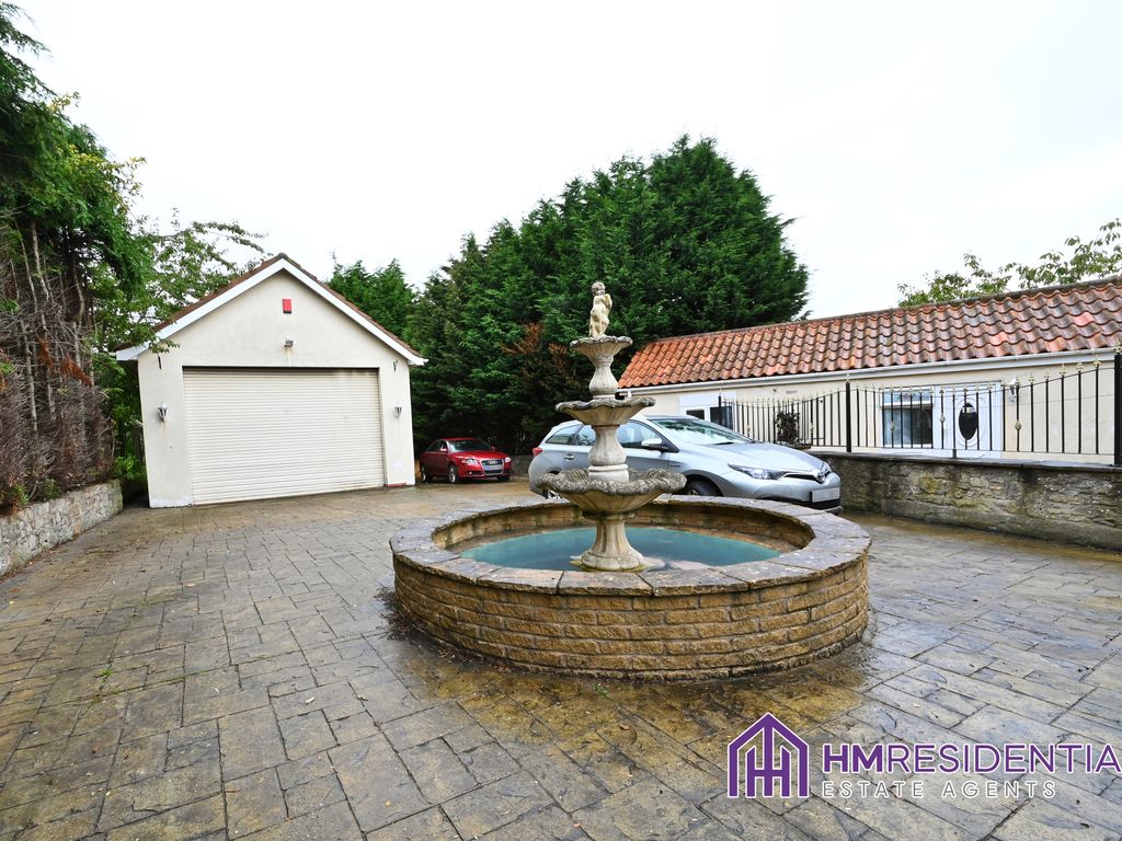 3 bed detached house for sale in Newcastle Upon Tyne NE4, £600,000